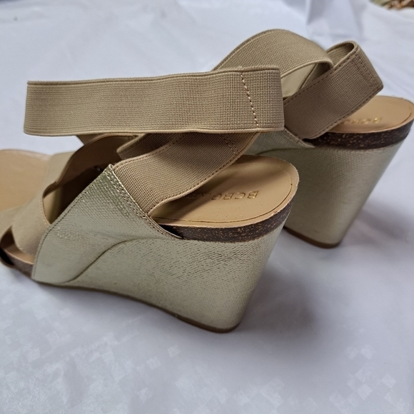 đť…şBCBGGENERATION Strapy wedges sandals - Picture 9 of 13